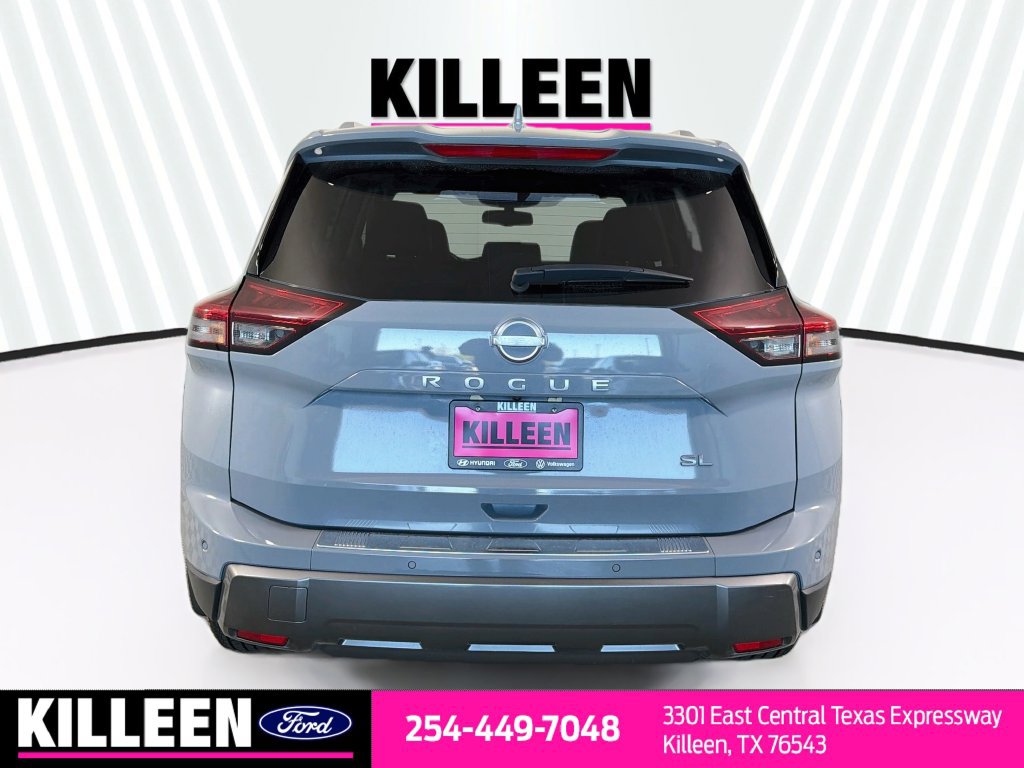Used 2024 Nissan Rogue SL FWD image 8