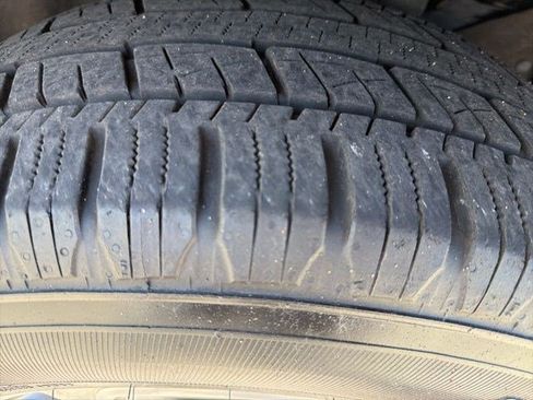 Used 2014 Jeep Grand Cherokee Limited AWD/4WD image 9