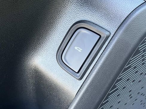 New 2026 GMC Terrain AT4 w/ Convenience Package III image 18