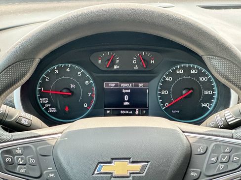 Used 2024 Chevrolet Malibu LT FWD image 12