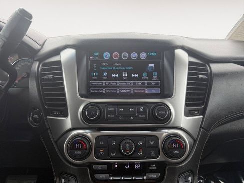 Used 2017 Chevrolet Suburban Premier image 8