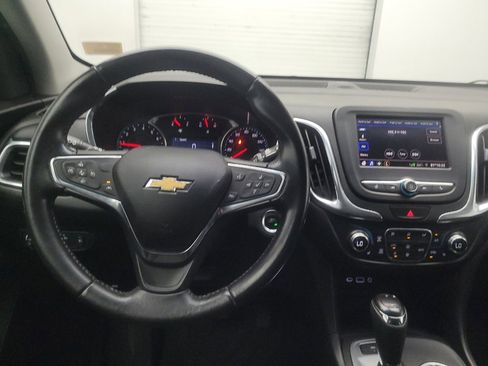 Used 2020 Chevrolet Equinox LT w/ Driver Convenience Package AWD/4WD image 22