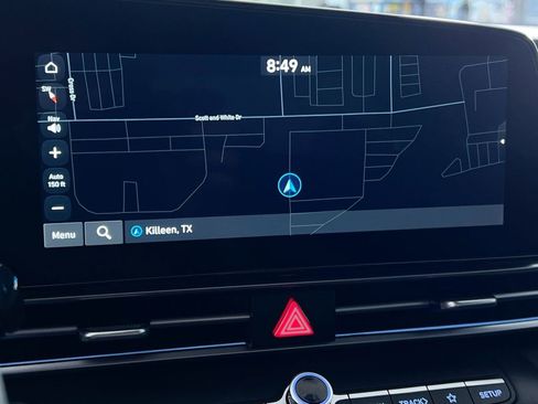 Used 2025 Hyundai Elantra SEL FWD image 20