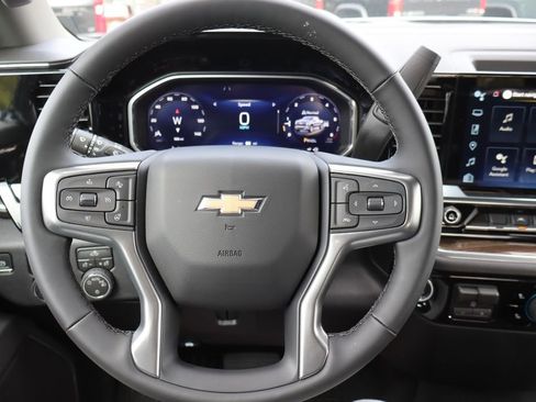 New 2026 Chevrolet Silverado 1500 LT AWD/4WD image 7