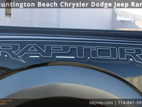 Used 2019 Ford F150 Raptor w/ Equipment Group 802A Luxury image 9