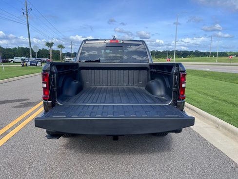 New 2026 RAM 1500 Express AWD/4WD image 9