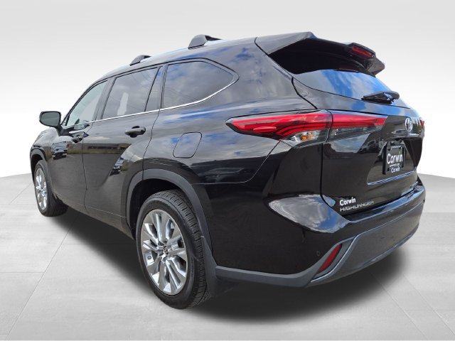 Used 2020 Toyota Highlander Limited AWD/4WD image 13