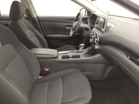 Used 2025 Nissan Sentra SV FWD image 21