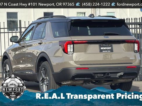 New 2026 Ford Explorer ST-Line w/ ST-Line Street Pack AWD/4WD image 6