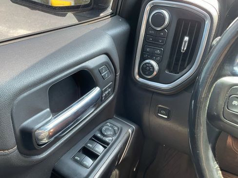 Used 2019 GMC Sierra 1500 AT4 w/ AT4 Premium Package AWD/4WD image 12