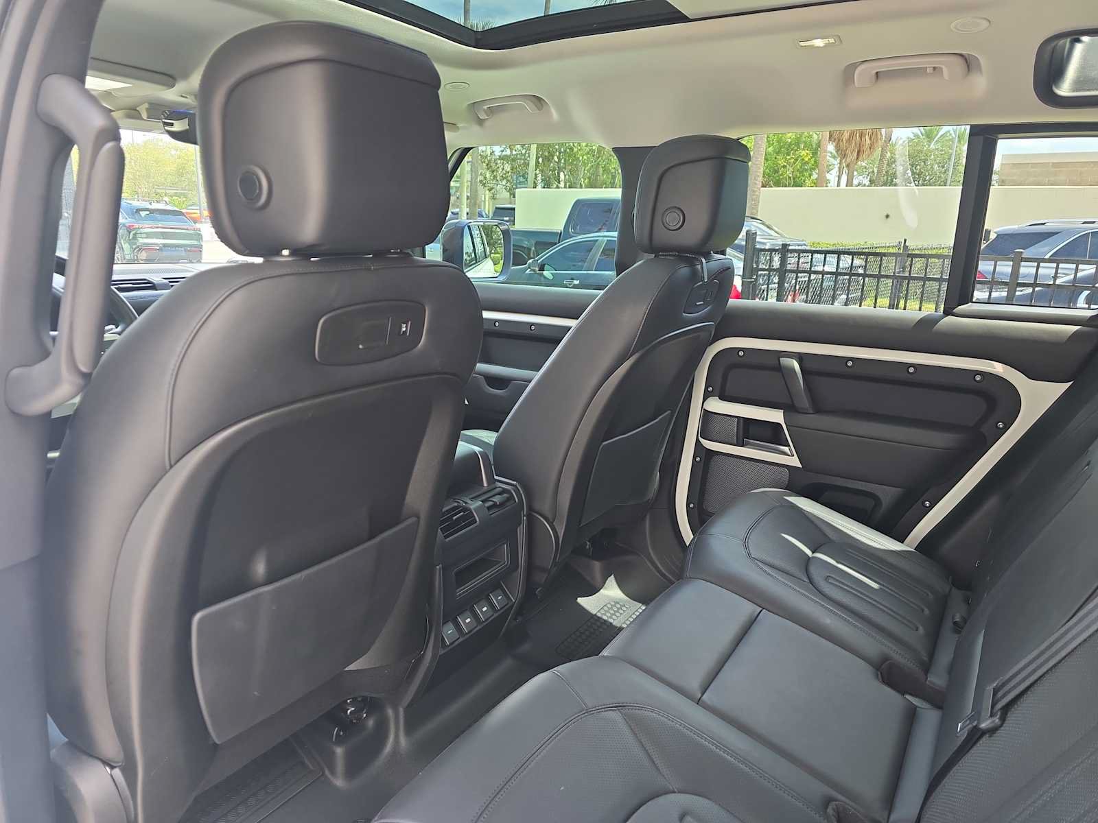 Used 2020 Land Rover Defender 110 S AWD/4WD image 11