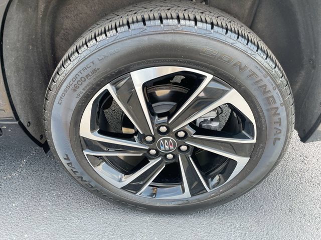 Certified 2026 Buick Enclave Sport Touring AWD/4WD image 8