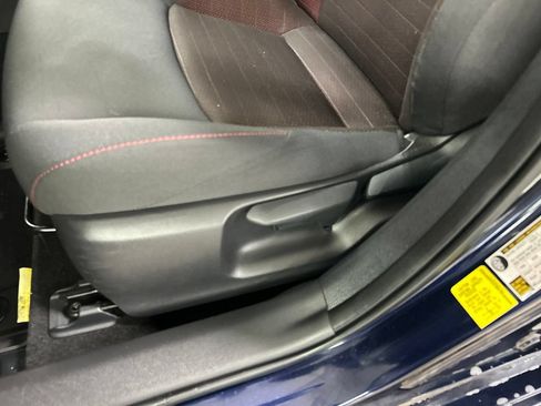 Used 2025 Toyota Corolla SE w/ SE Premium Package FWD image 11