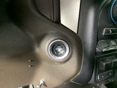 Used 2019 Chevrolet Silverado 1500 LT w/ All-Star Edition image 18