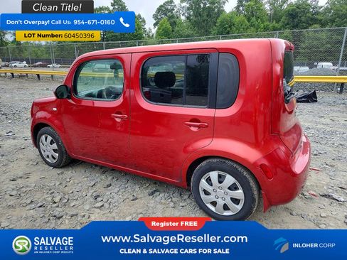 Used 2011 Nissan Cube 1.8 S w/ Interior Designer Pkg FWD image 3