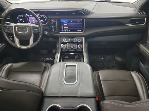 Used 2021 GMC Yukon Denali w/ Denali Ultimate Package image 12
