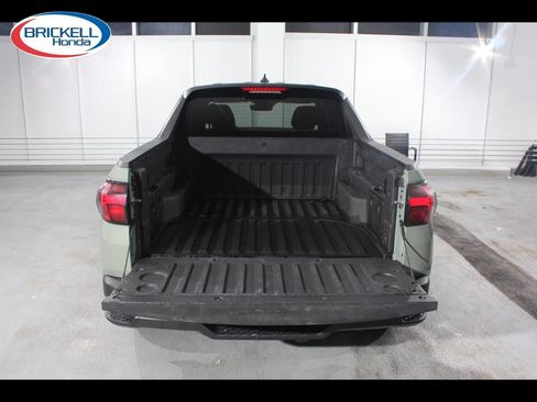 Used 2024 Hyundai Santa Cruz SEL FWD image 12