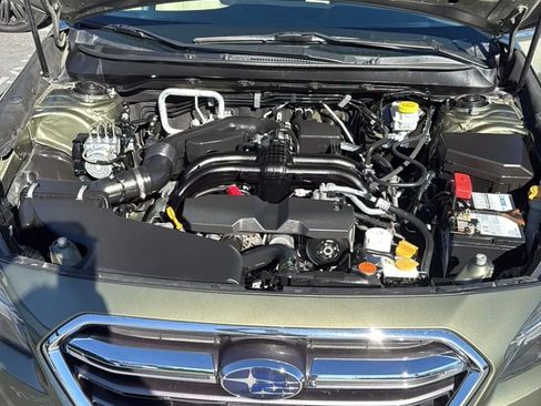 Used 2019 Subaru Outback 2.5i Limited w/ Popular Package #2 image 24