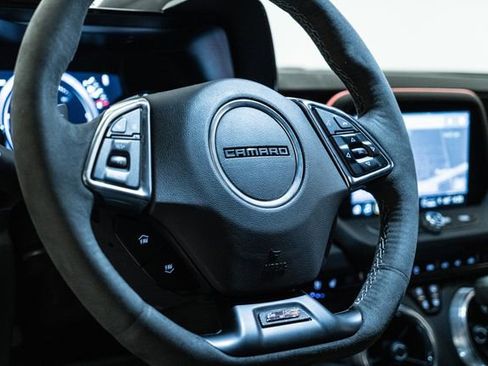 Used 2023 Chevrolet Camaro SS image 24