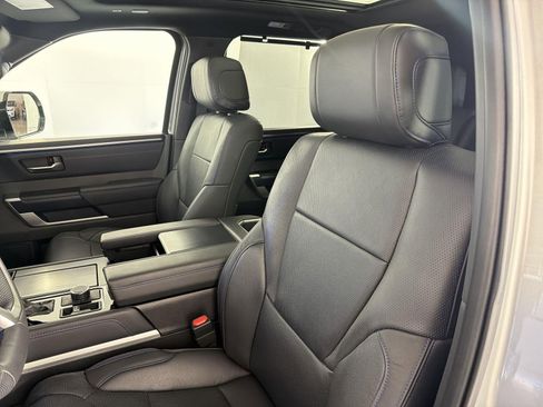 Used 2024 Toyota Sequoia Platinum image 26