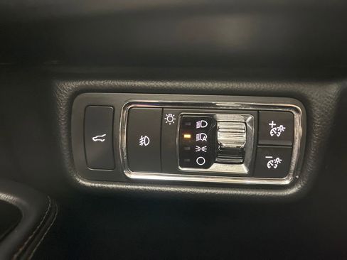 Used 2020 Lincoln Aviator Reserve image 30