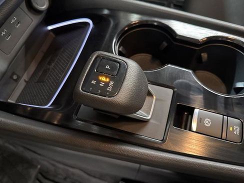 Certified 2025 Nissan Rogue SL FWD image 27