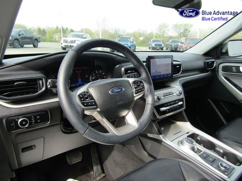 Certified 2023 Ford Explorer XLT w/ Equipment Group 202A AWD/4WD image 11