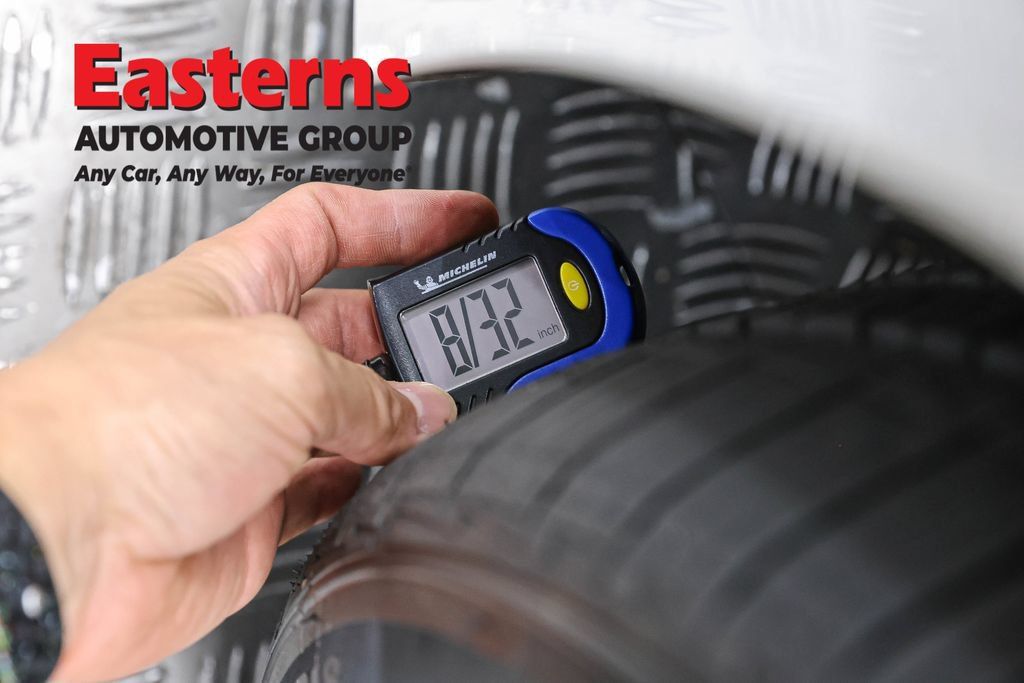 Used 2022 Volvo S60 B5 Inscription FWD image 29