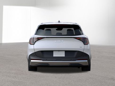 New 2026 Kia Sportage S AWD/4WD image 13