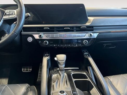 Certified 2024 Kia Telluride SX Prestige X-Line AWD/4WD image 9