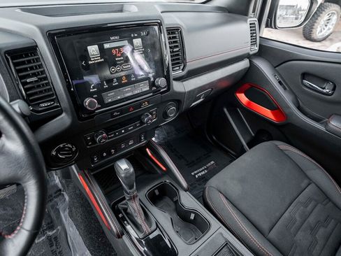 Used 2023 Nissan Frontier PRO-4X w/ Pro Convenience Package image 31