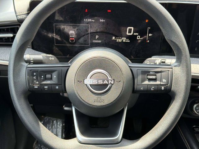 Used 2025 Nissan Kicks SV w/ Illumination Package AWD/4WD image 19