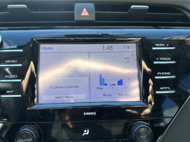 Used 2020 Toyota Camry SE FWD image 28