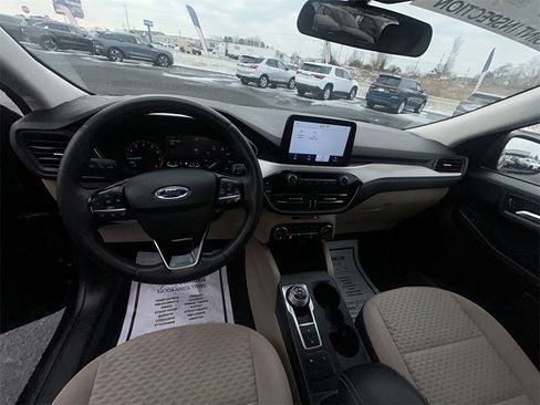 Used 2021 Ford Escape SE w/ Convenience Package image 10