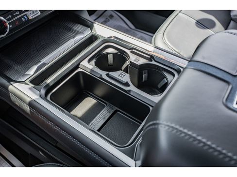 New 2025 Ford F250 Platinum AWD/4WD image 18