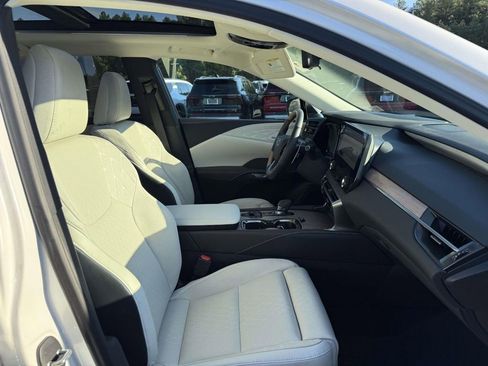Used 2024 Lexus RX 350 AWD image 19