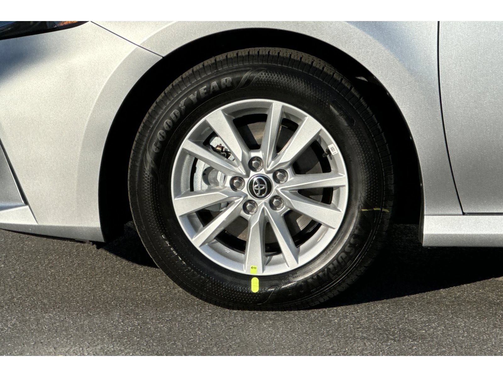 New 2026 Toyota Camry LE FWD image 31