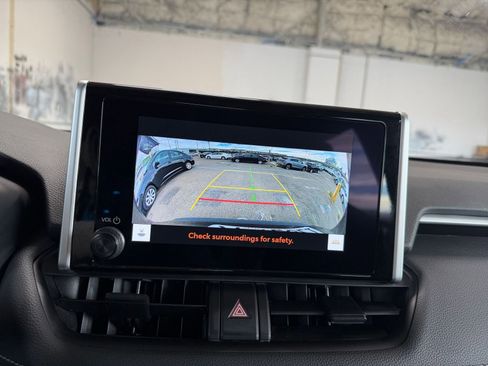 Used 2025 Toyota RAV4 LE image 17