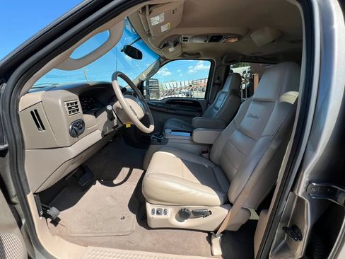 Used 2003 Ford Excursion Limited AWD/4WD image 14