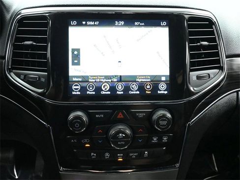 Used 2021 Jeep Grand Cherokee Limited w/ Premium Lighting Group image 26