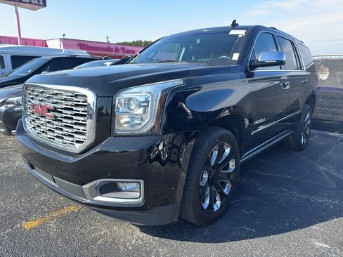 Used 2019 GMC Yukon Denali w/ Denali Ultimate Package image 1