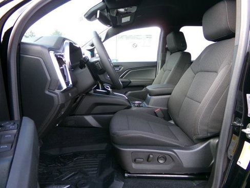 New 2025 GMC Canyon Elevation w/ Convenience Package image 4