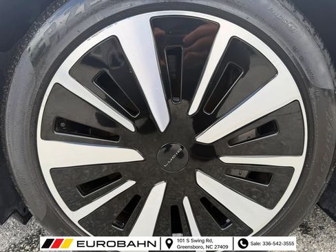 Used 2024 Lucid Air Touring AWD/4WD image 21