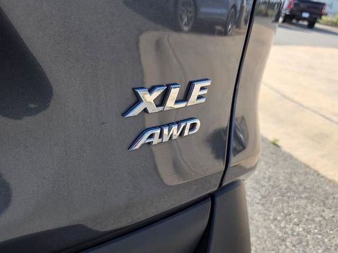 Used 2024 Toyota RAV4 XLE AWD/4WD image 11