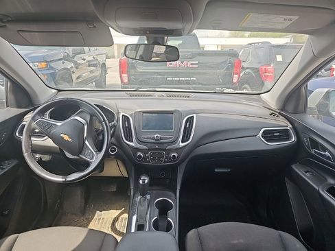 Used 2018 Chevrolet Equinox LT AWD/4WD image 6