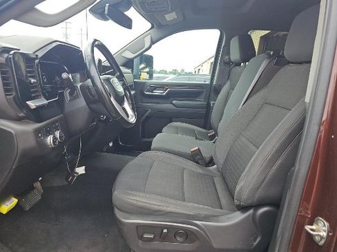Used 2024 GMC Sierra 2500 SLE AWD/4WD image 12