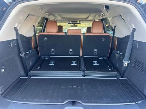 New 2025 Nissan Pathfinder Platinum image 26