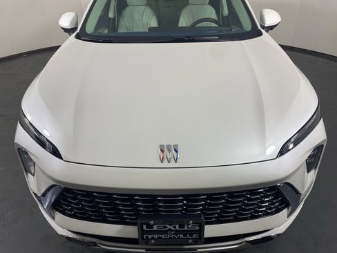 Used 2024 Buick Envision Avenir image 6