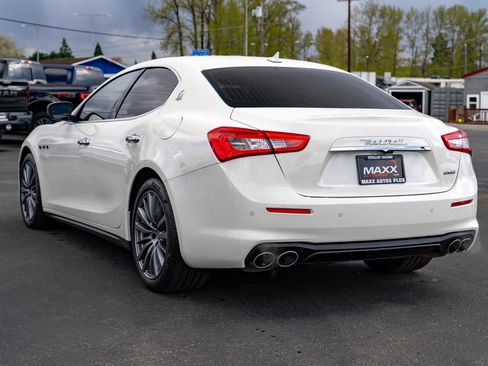 Used 2020 Maserati Ghibli image 12