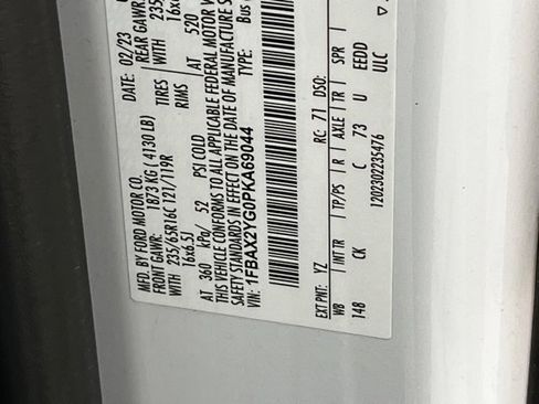 Used 2023 Ford Transit 350 XLT image 34